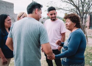 Beto Centeno: «a los vecinos tenemos que escucharlos y darles respuestas, porque hace 8 años que en la Ciudad se los ignora»