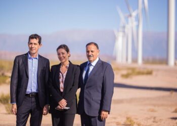 Quintela inauguró la primera etapa del PEA III para que La Rioja siga creciendo en energías renovables amigables con el ambiente
