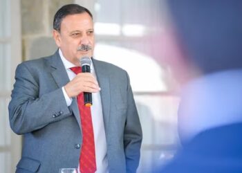 Internaron de urgencia a Ricardo Quintela, gobernador de La Rioja