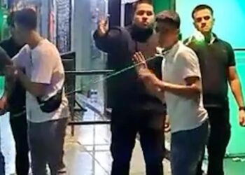 Fue a bailar a un boliche de Belgrano y recibió una brutal golpiza de un patovica: “La policía me dijo que no le van a hacer nada”