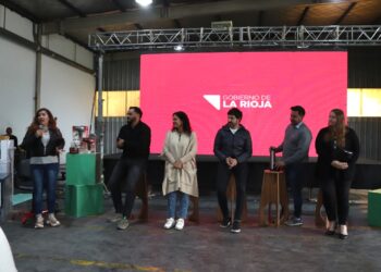 El Gobierno Provincial entregóequipamiento a emprendedores