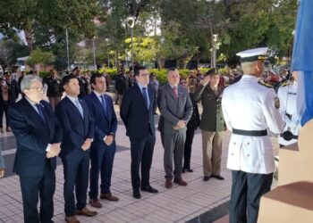 Autoridades del Gobierno Provincial participaron de las actividades conmemorativas por la Revolución de Mayo