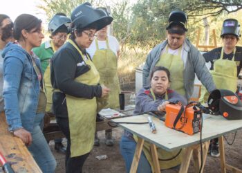 Comenzaron los talleres del Programa Constructoras
