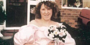 El calvario de la chica que fue engañada por sus amigas y quemada viva al ritmo de una canción de música disco