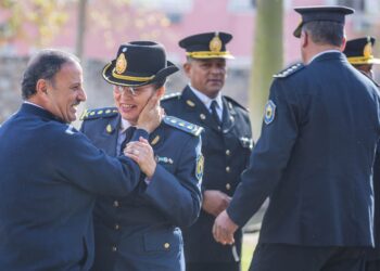 El gobernador Ricardo Quintela puso en funciones a la nueva Plana Mayor de la Policía