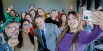 Quintela invitó a las y los periodistas a sumarse a la discusión y debate de la gobernanza