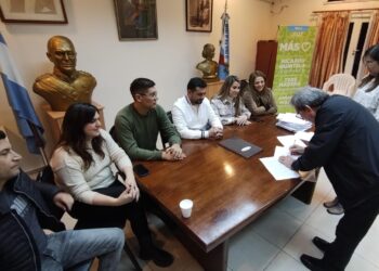 Rumbo a las PASOSe presentó la lista Celeste y BlancaN° 2 del Frente Unión por la Patria