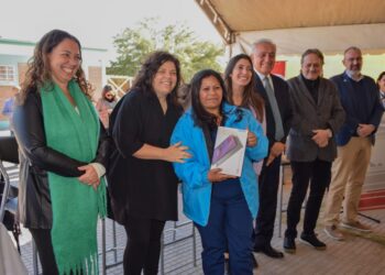 Vizzotti presentó la aplicación VisitAR