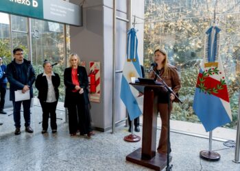 Inauguración del Ciclo Expositivo de Fronteras AbiertasEl espacio expositivo de la Honorable Cámara de Diputados de la Nación se tiñó de riojanidad