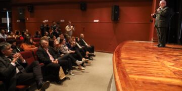 Feria del Libro 2023Presentaron el libro «Ceremonial Municipal, Deportivo y Cultural»