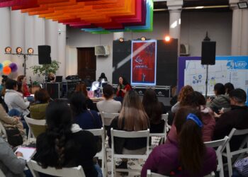 Inició la capacitación docente en el taller “Caja de herramientas para la creación de cuentos”