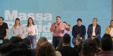 Plenario de dirigentes de UxPQuintela: «Nosotros planteamos un modelo de país que abrace a todos los argentinos y argentinas»
