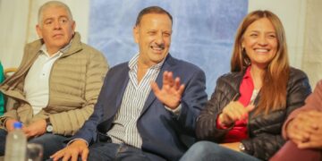 Con trabajadores del Ministerio de Hacienda y Finanzas Públicas