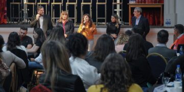 Los precandidatos de Unión por la Patria participaron del Primer Encuentro de Profesionales para el Desarrollo de Políticas Públicas