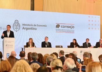 Massa anunció medidas de alivio fiscal para profesionales, monotributistas, autónomos y PyMEs