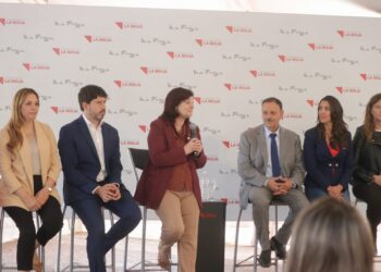 Entrega de fondos a programas y municipios de La Rioja