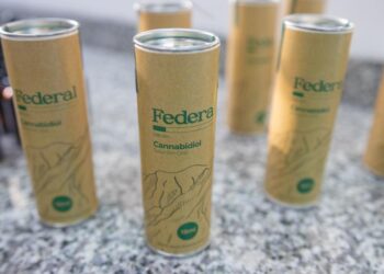 El Gobierno presenta el martes el aceite de cannabis medicinal