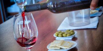 El 6 y 7 de octubre se realiza la XVII Evaluación de Vinos del Noroeste 2023