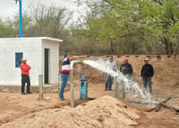 Es por acá, Quintela cumple