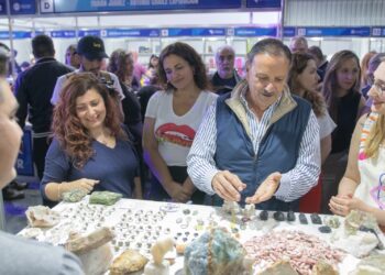 Se realiza en La Rioja el “Primer Encuentro de Coleccionistas de Minerales” del país