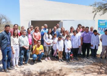 Es por acá, con mirada federal