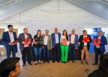 Es por acá, un sistema sanitario para todas y todos