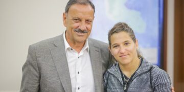 El gobernador Ricardo Quintela recibió a la prestigiosa judoca Paula Pareto, quien llegó a La Rioja para brindar una clínica deportiva a más de 50 atletas