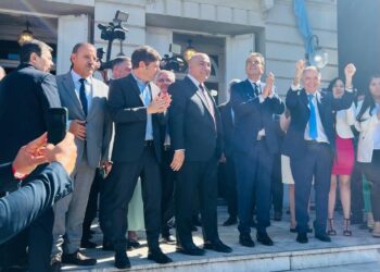 En la asunción del gobernador de Tucumán