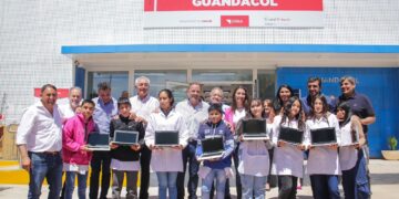 Es por acá, invertir para garantizar servicios esenciales