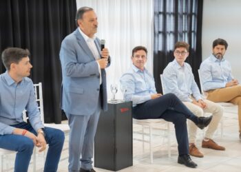 Quintela en reunión con empresarios