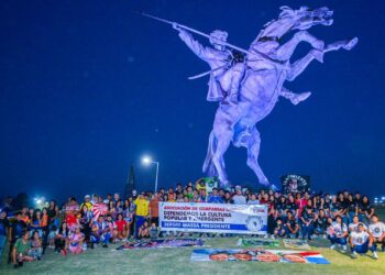 Murgas y Comparsas de la capital se expresaron en apoyo a Sergio Massa