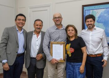 Ricardo Quintela recibió al nuevo director del CRILAR