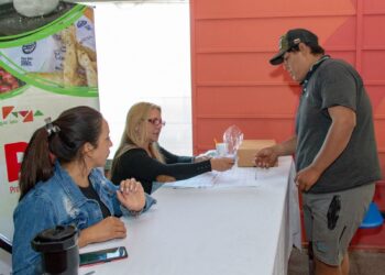 Inicia el operativo de renovación de plásticos de la Tarjeta PAR Celiaquía