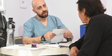 Con importante concurrencia, continúan los operativos sanitarios en los barrios para fortalecer el acceso a la salud