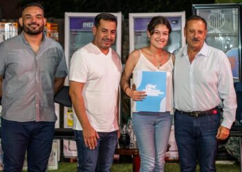 Entrega de herramientas de los programas Trato Hecho y Banco de Herramientas