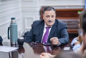 Ricardo Quintela consideró que en el país “hay más pobreza, hambre, desesperación” y que “vamos hacia a una catástrofe social”