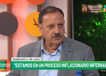 Quintela: “no se pueden tener congelados los salariosde los trabajadores y para eso se necesita el apoyo de la Nación»