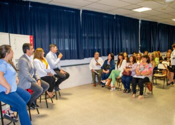 Fijan lineamientos del Plan Provincial Educativo ‘Rosario Vera Peñaloza’ para fortalecer lengua y matemáticas en todos los niveles