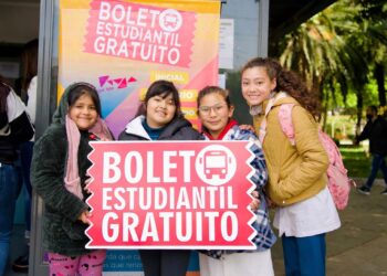 El Gobierno de La Rioja continuará implementando el Boleto Estudiantil Gratuito