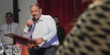 El Gobernador Ricardo Quintela fue el principal orador en el encuentro de dirigentes peronistas “Esperanza Federal”, de cara a una reorganización del movimiento