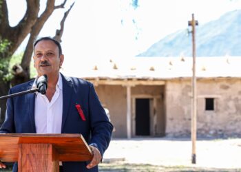 Ricardo Quintela: “Hay quienes osan atribuirse facultades que no les corresponden y decidir sobre la vida y el patrimonio de las argentinas y los argentinos”
