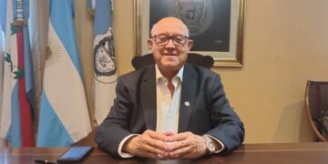 El Rector Daniel Quiroga acompaña el reclamo de docentes y nodocentes