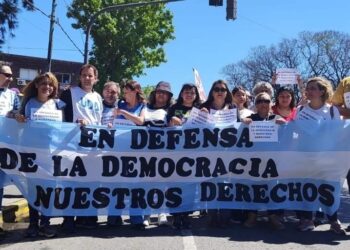 UNIDOS O VENCIDOS