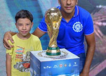 La Rioja recibe a la Copa del Mundo obtenida por la selección argentina de fútbol