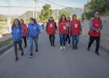 Por la epidemia de dengue