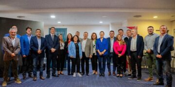 El gobernador Ricardo Quintela participó de la presentación del «Plan Integral Metalúrgico»