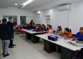 La Rioja avanza en la formación de docentes para el programa Provincial de Robótica
