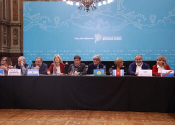 LA RIOJA PARTICIPÓ DEL «ENCUENTRO FEDERAL POR EL TRABAJO» EN LA PLATA