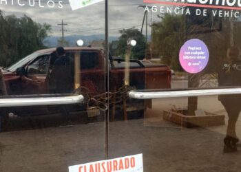 DGIP clausura preventivamente local de venta de autos