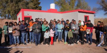 El gobernador inauguró una nueva oficina digital del Registro Civil en el departamento Vinchina